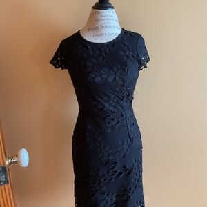 Suzy Shier Black Fully Lined Floral Lace Dress Size S